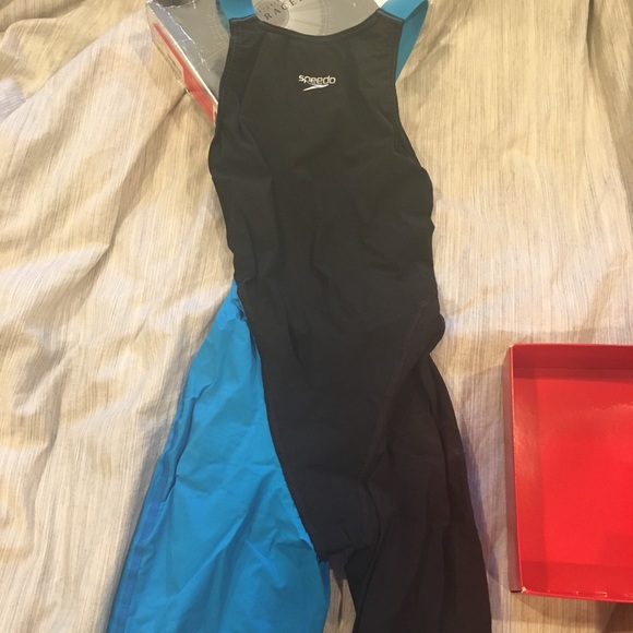 speedo lzr racer pro kneeskin